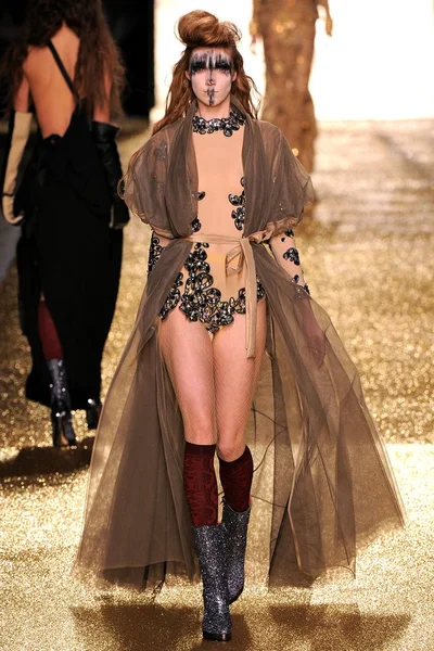 Look 41